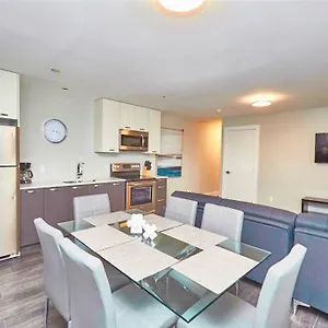  Holiday home Luxury Boutique Two Bedroom 2b