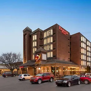 Ramada Plaza By Wyndham ** Niagara Falls